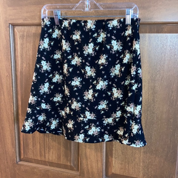 Brandy Blu Skirt Size XL In great condition - Picture 2 of 3